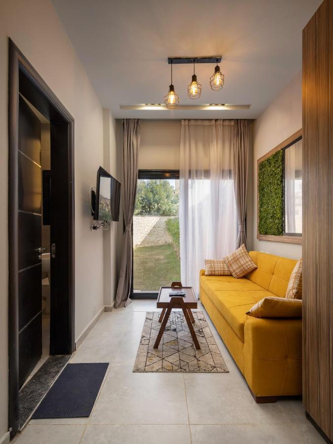 Travelholic Residence Golden Gates Cairo Exterior foto