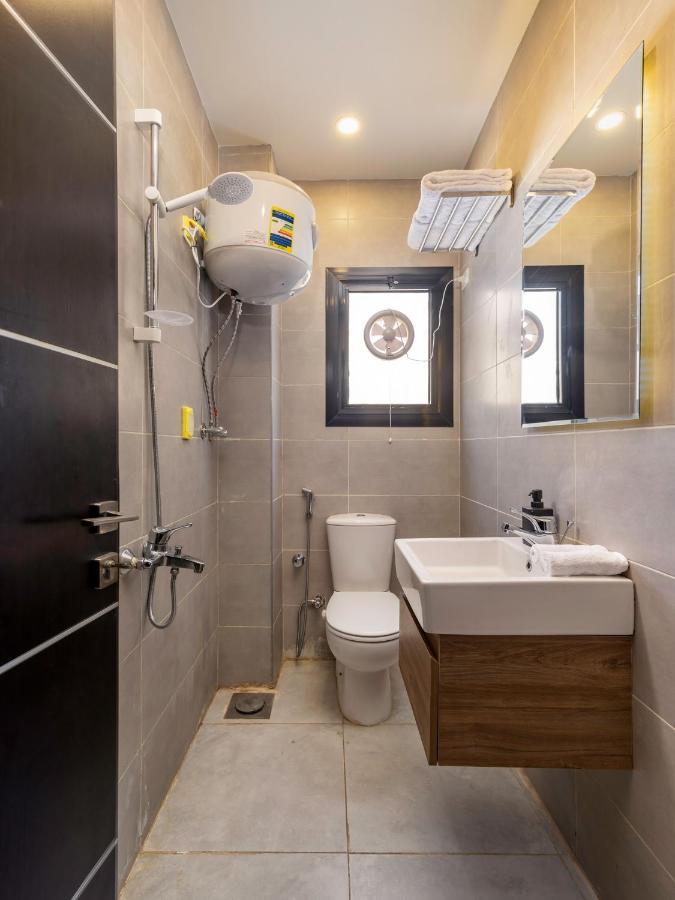 Travelholic Residence Golden Gates Cairo Exterior foto